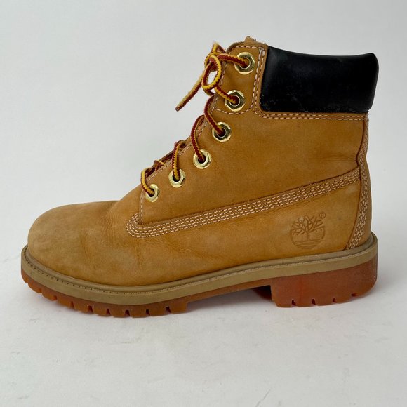 Timberland Premium 6 Inch Lace Up Leather Boots, Size Youth 3.5/Women's 5.5 - Picture 1 of 9